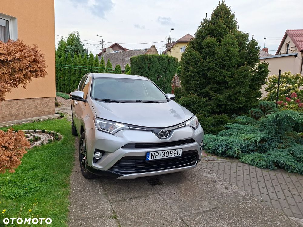 Toyota RAV4 2.0 D-4D Active 4x2 - 12