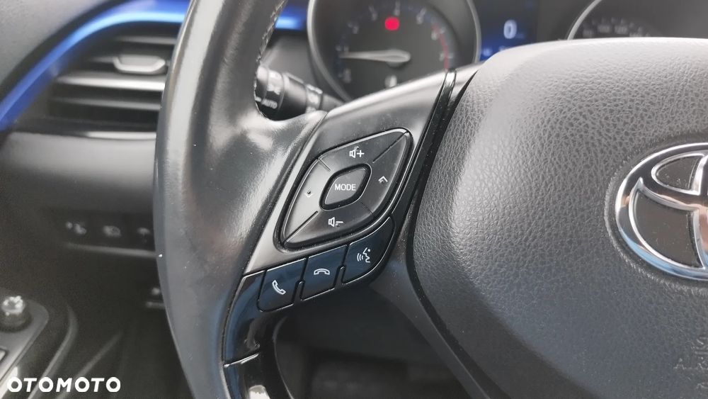 Toyota C-HR 1.2 T GPF Premium CVT 4x4 - 26