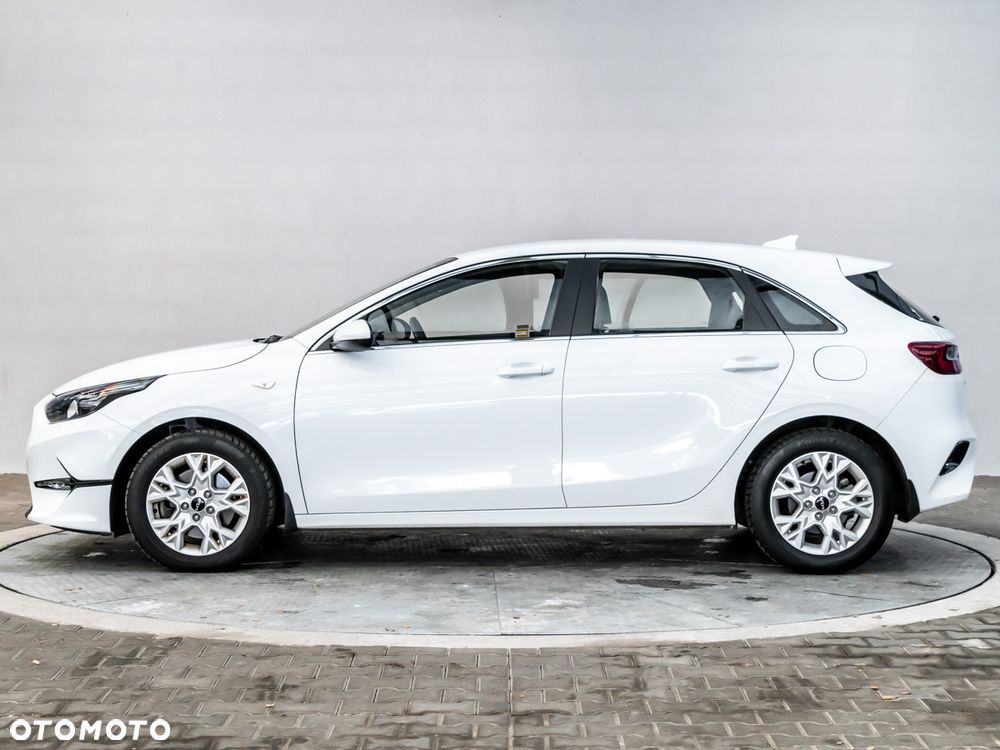 Kia Ceed 1.5 T-GDI M - 5