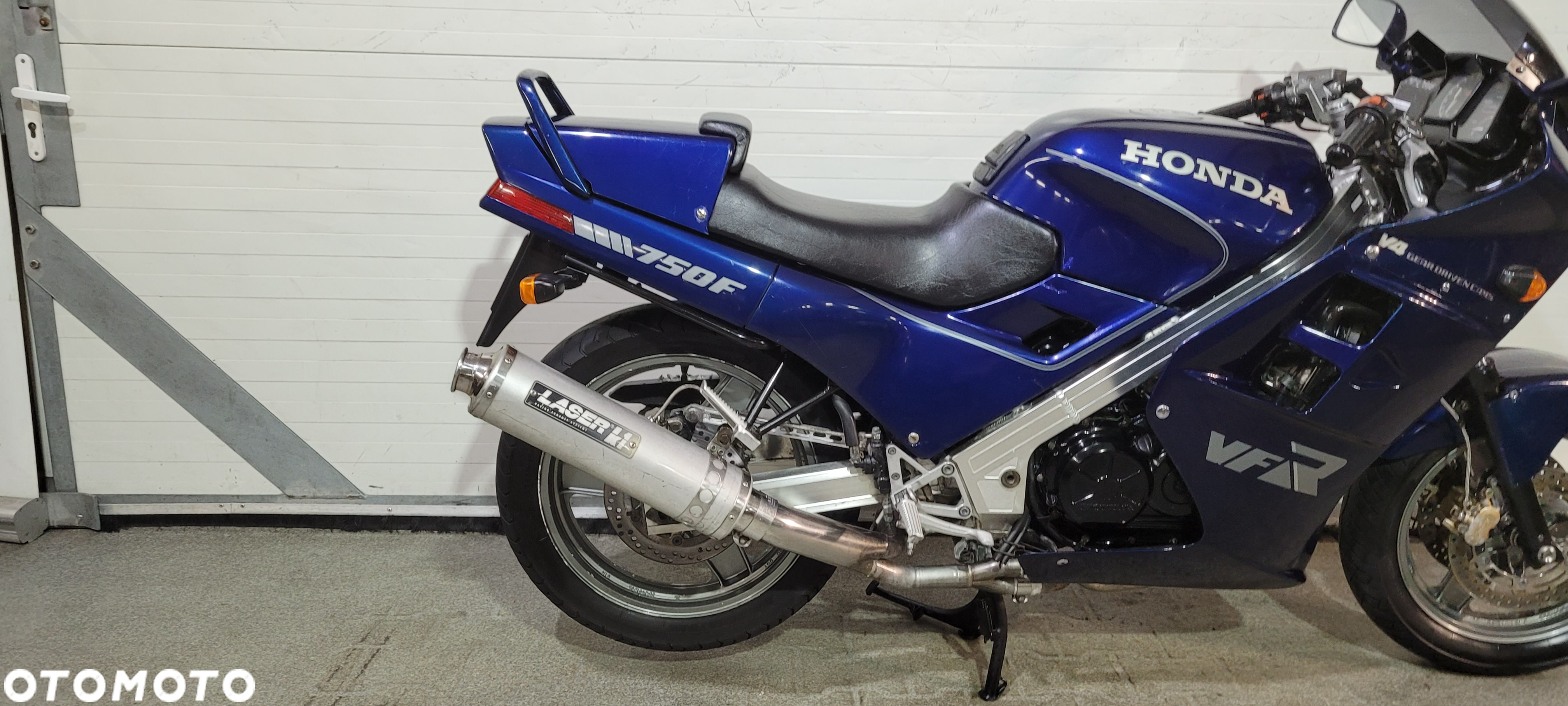 Honda VF - 11