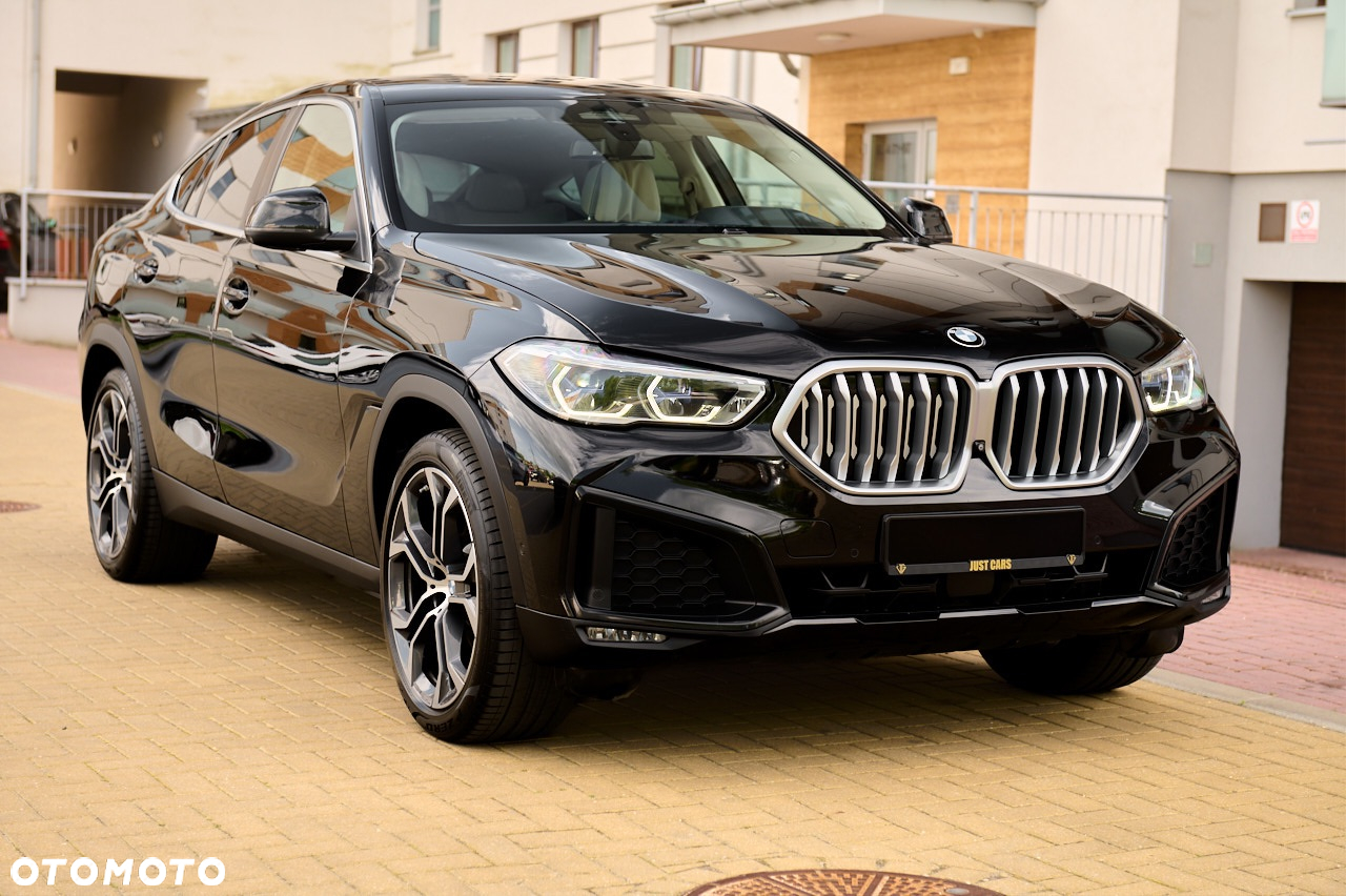 BMW X6 xDrive30d - 14