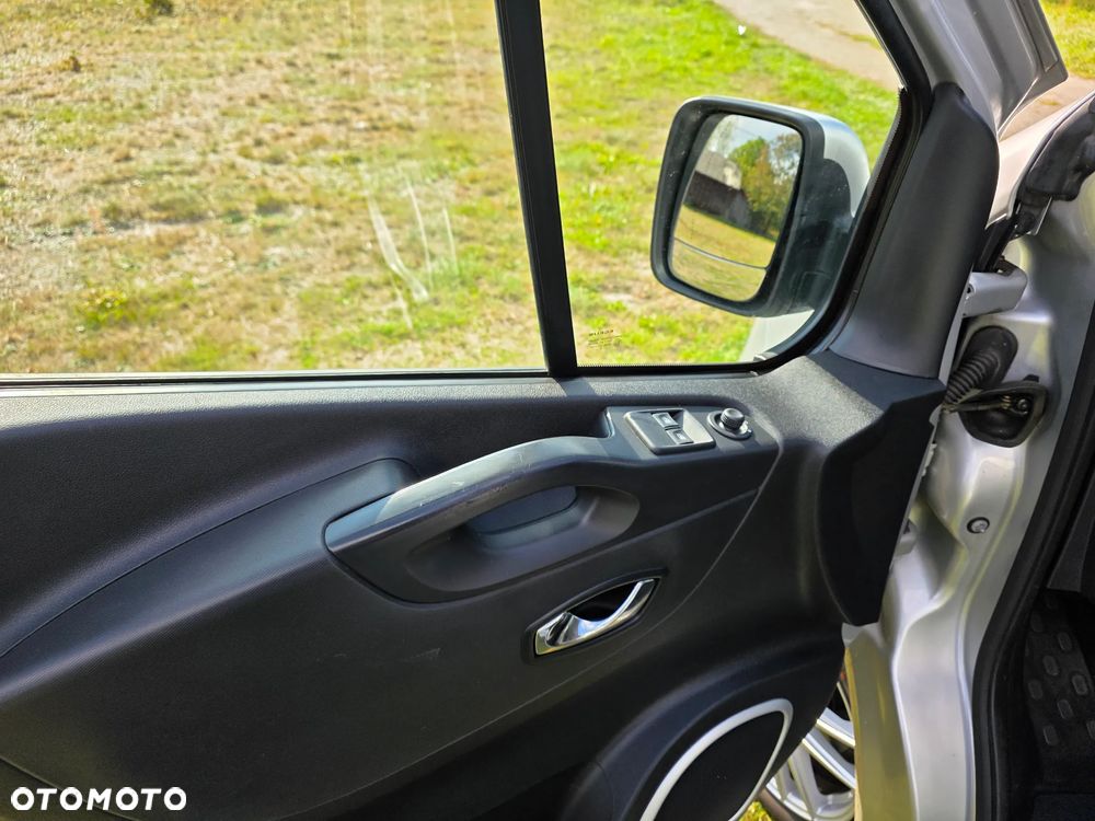 Opel Vivaro 1.6CDTI 125KM 2016 Trafic - 11