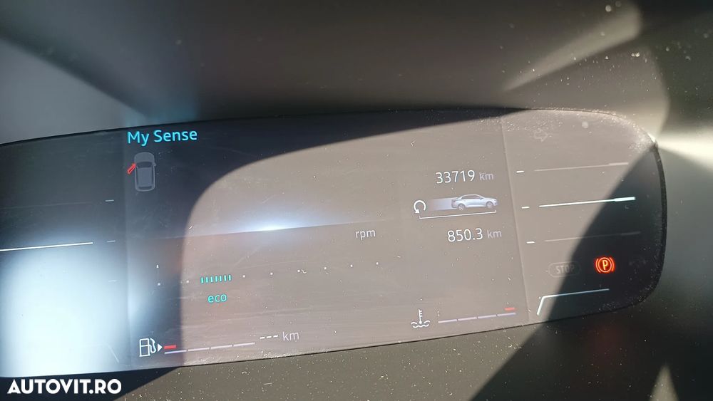 RENAULT Megane 2024 — imagine 2