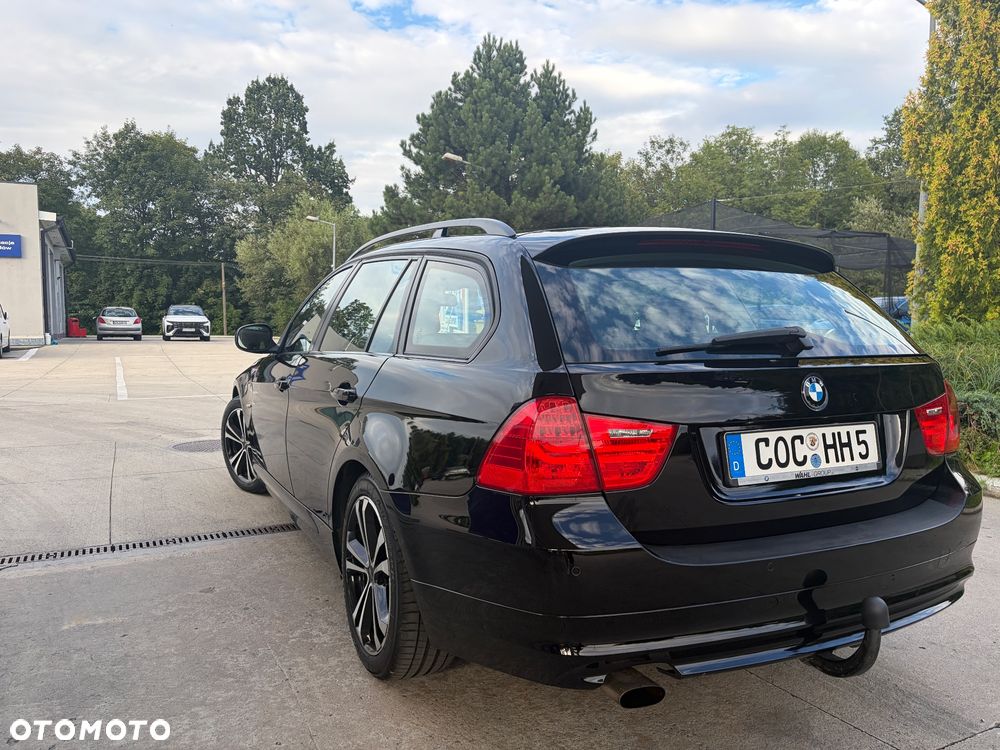 BMW Seria 3 318i Edition Exclusive - 3