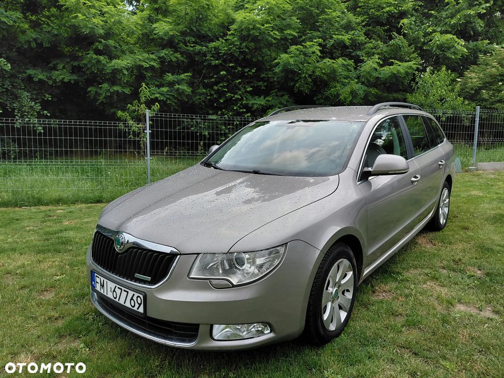 Skoda Superb 1.6 TDI Comfort / Active Greenline - 1
