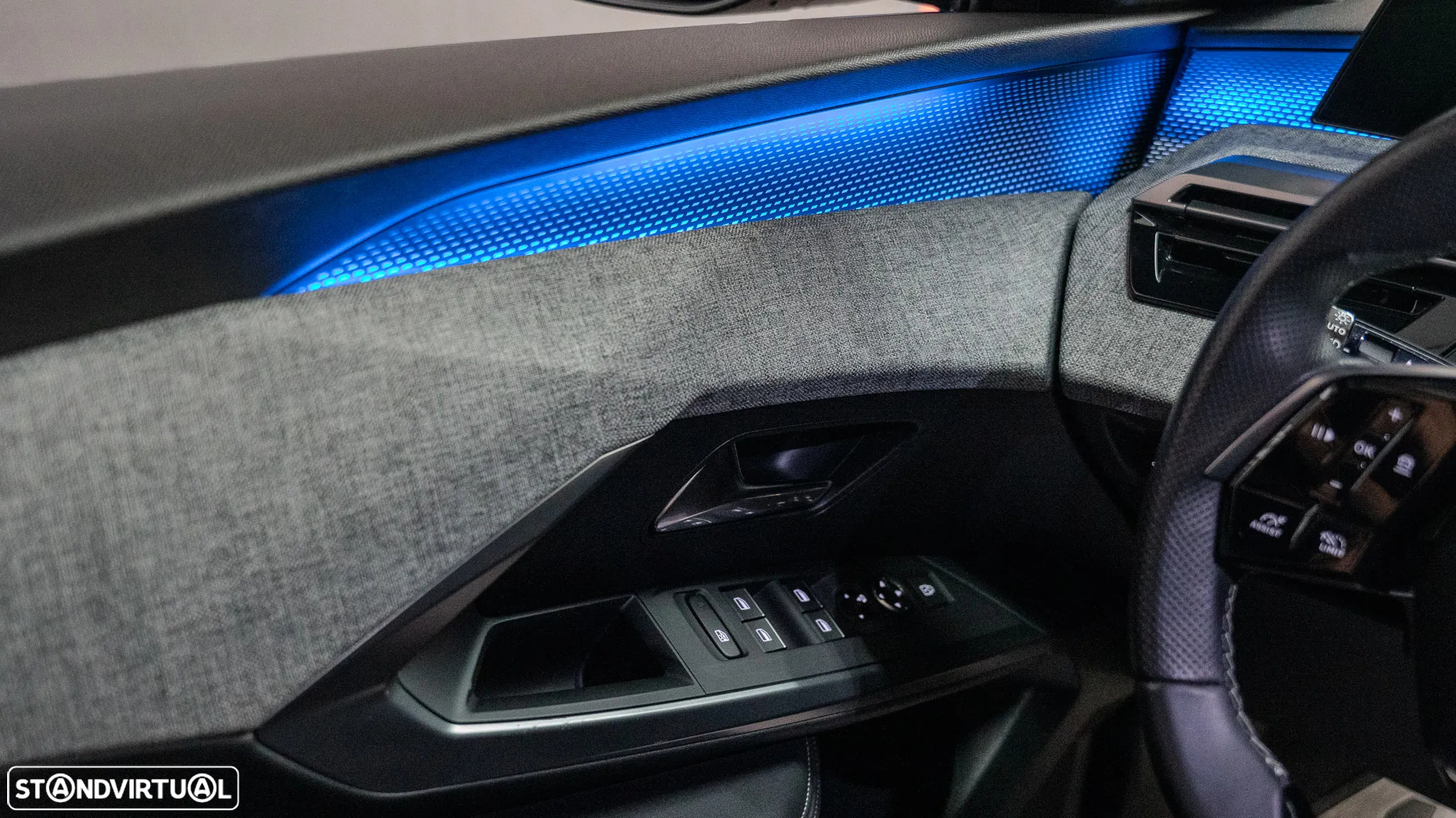 Peugeot E-3008 73 kWh GT - 15