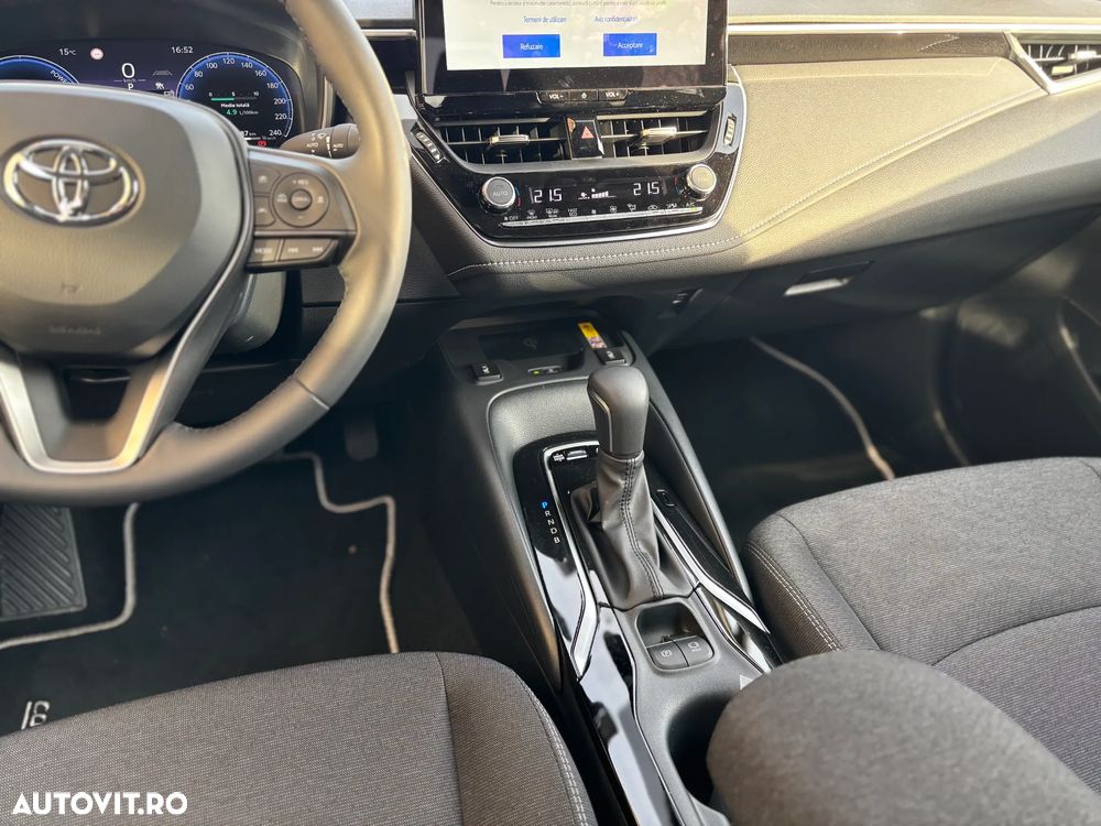 Toyota Corolla 1.8 HSD Dynamic - 16