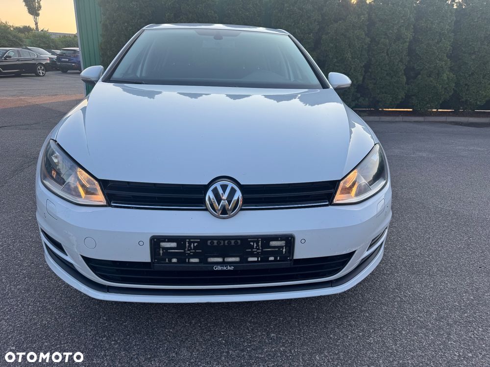 Volkswagen Golf 1.2 TSI BMT Trendline Perfectline - 9