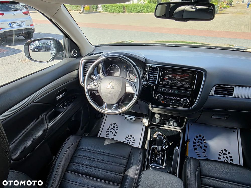 Mitsubishi Outlander 2.0 Instyle Navi CVT - 5