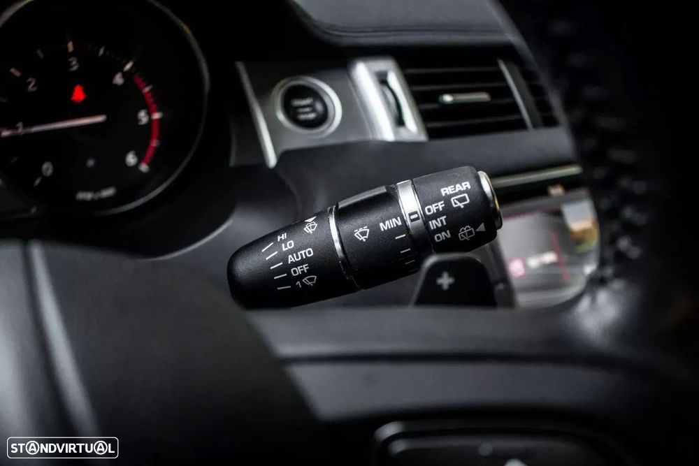 Land Rover Range Rover Evoque - 16