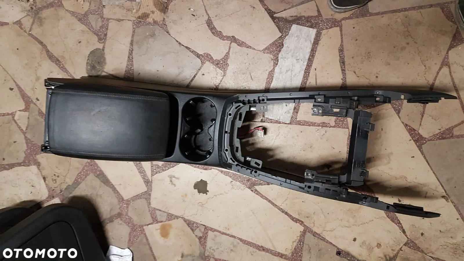 AUDI Q5 8R TUNEL PODŁOKIETNIK SKÓRA 8R0863242A - 6