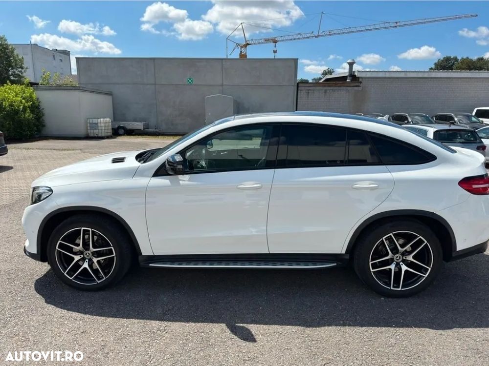 Mercedes-Benz GLE Coupe 350 d 4Matic 9G-TRONIC AMG Line - 8
