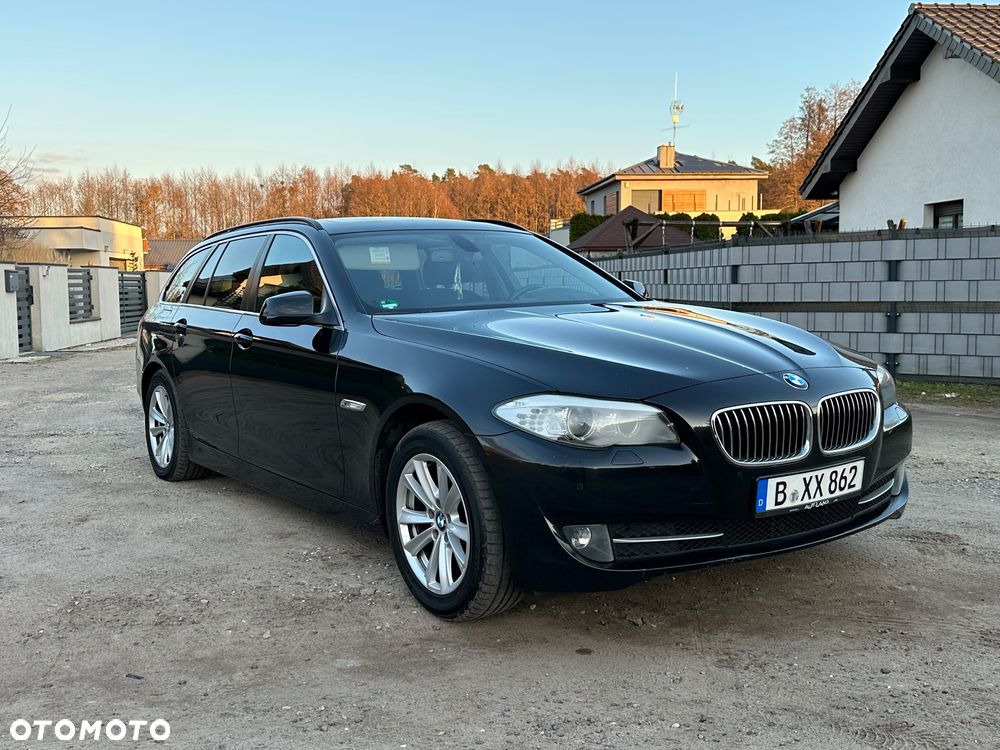 BMW Seria 5 520d Efficient Dynamics Edition - 2