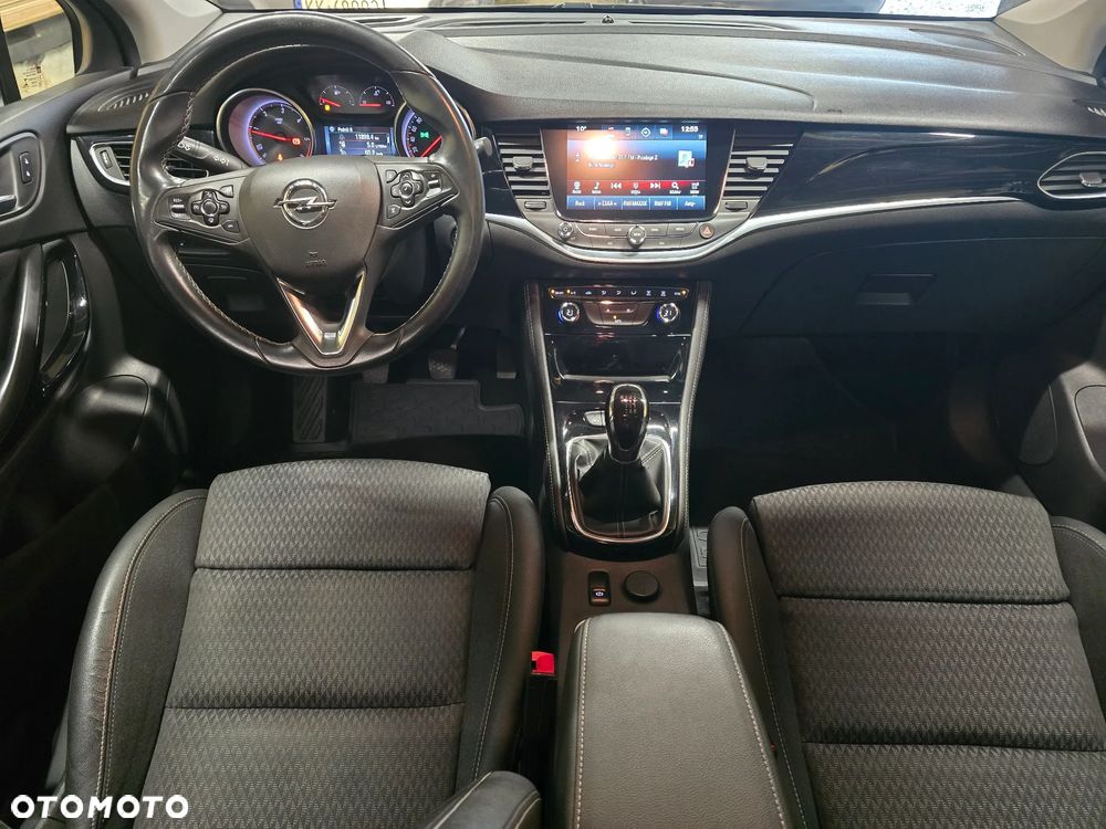 Opel Astra V 1.6 CDTI Dynamic S&S - 21