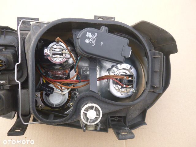 LAMPA LEWY PRZÓD LEWA PRZEDNIA VOLKSWAGEN GOLF IV Z HALOGENEM - 13