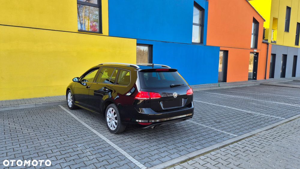 Volkswagen Golf 1.6 TDI BlueMotion Technology DSG Allstar - 12