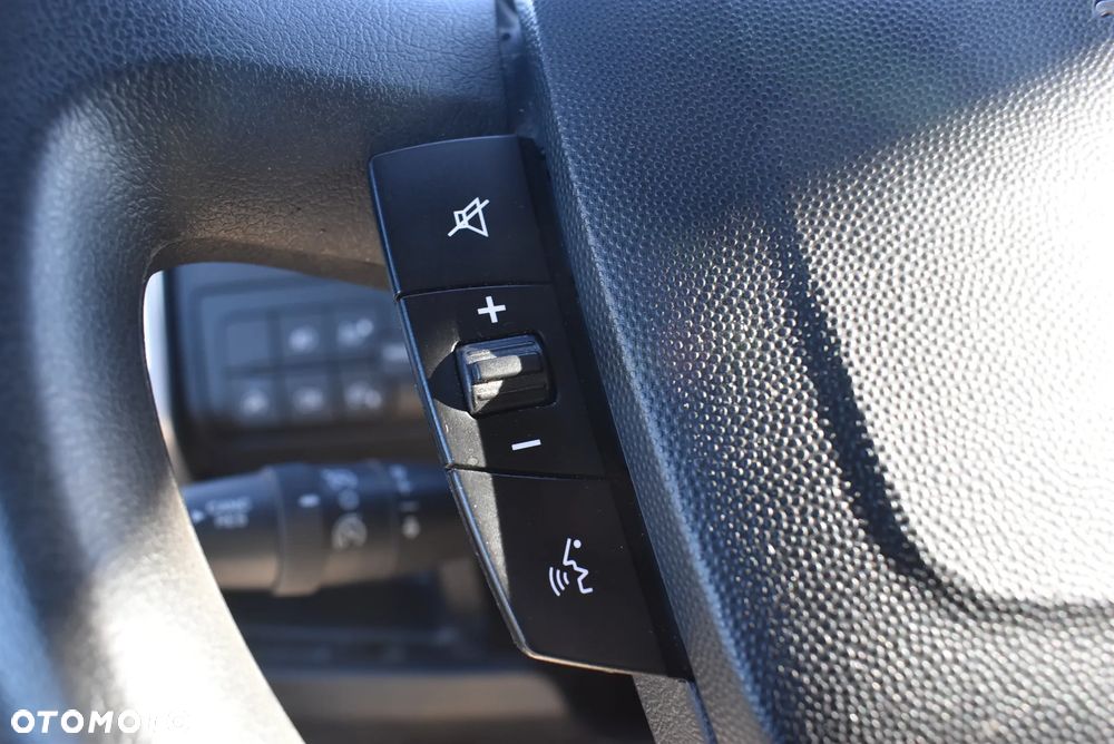 Peugeot BOXER 335 BLUEHDI L3H2 FURGON ZABUDOWA IZOTERMICZNA - 19