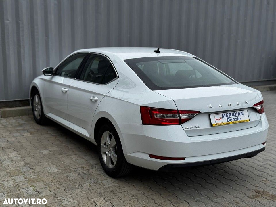 Skoda Superb - 5