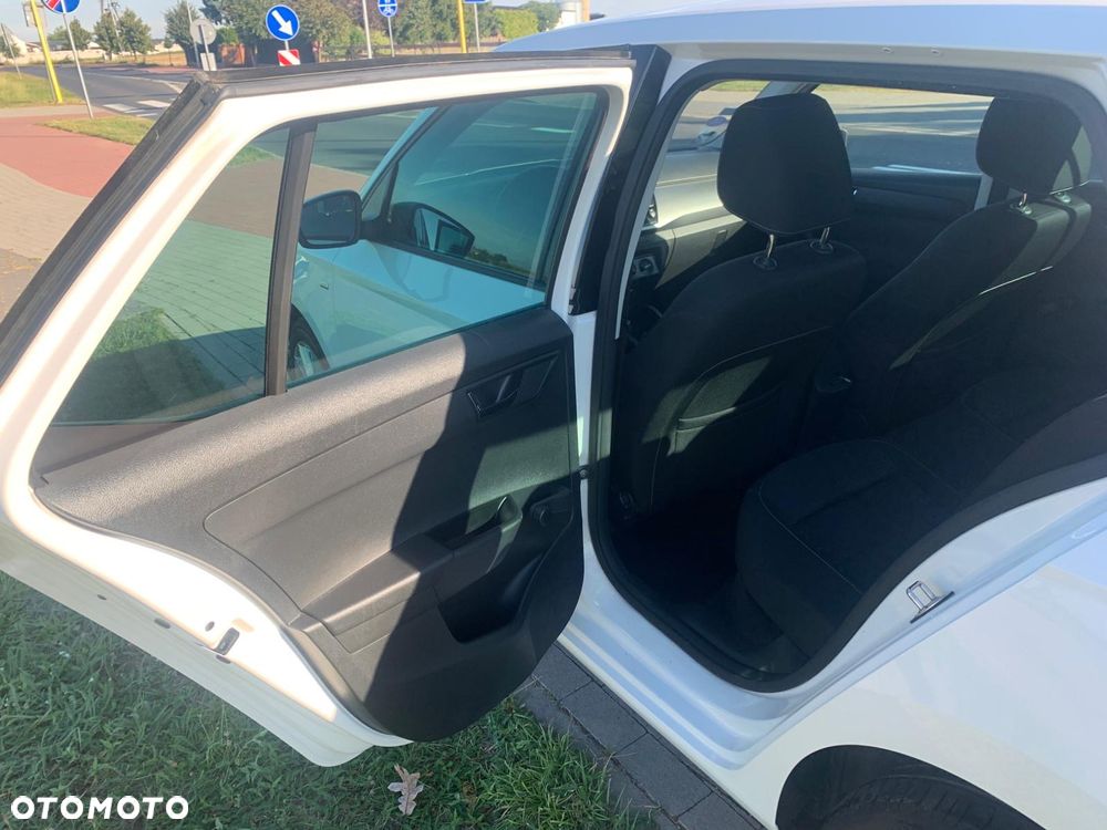 Skoda Fabia 1.0 Clever - 26