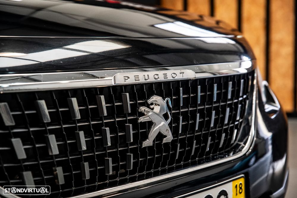 Peugeot 2008 1.6 BlueHDi Style - 10