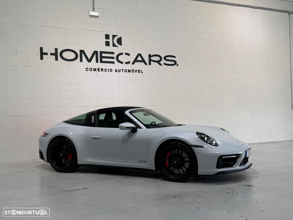 Porsche 911 (992) Targa 4 GTS PDK - 24