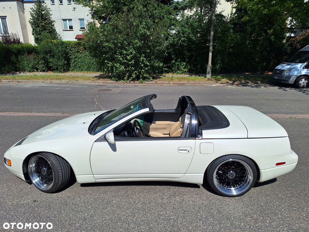 Nissan 300 ZX - 17