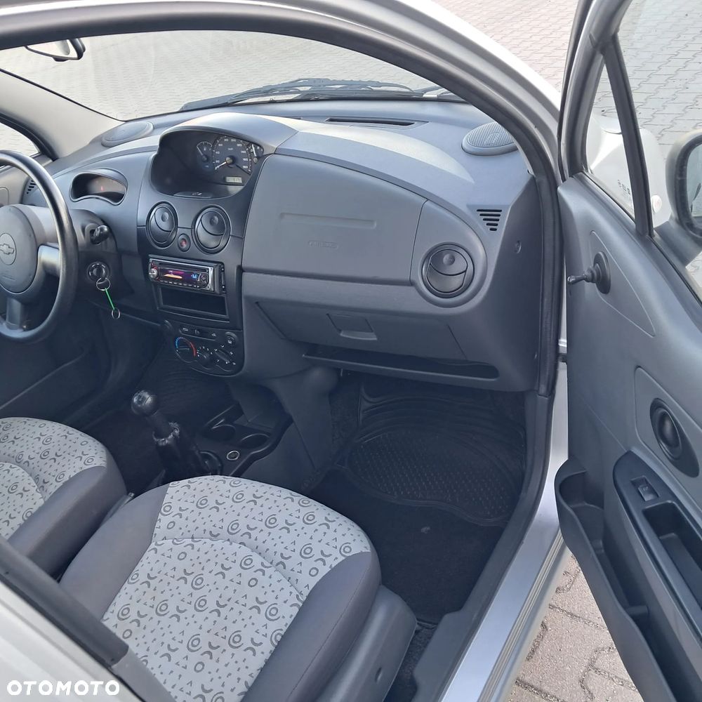 Chevrolet Spark - 2