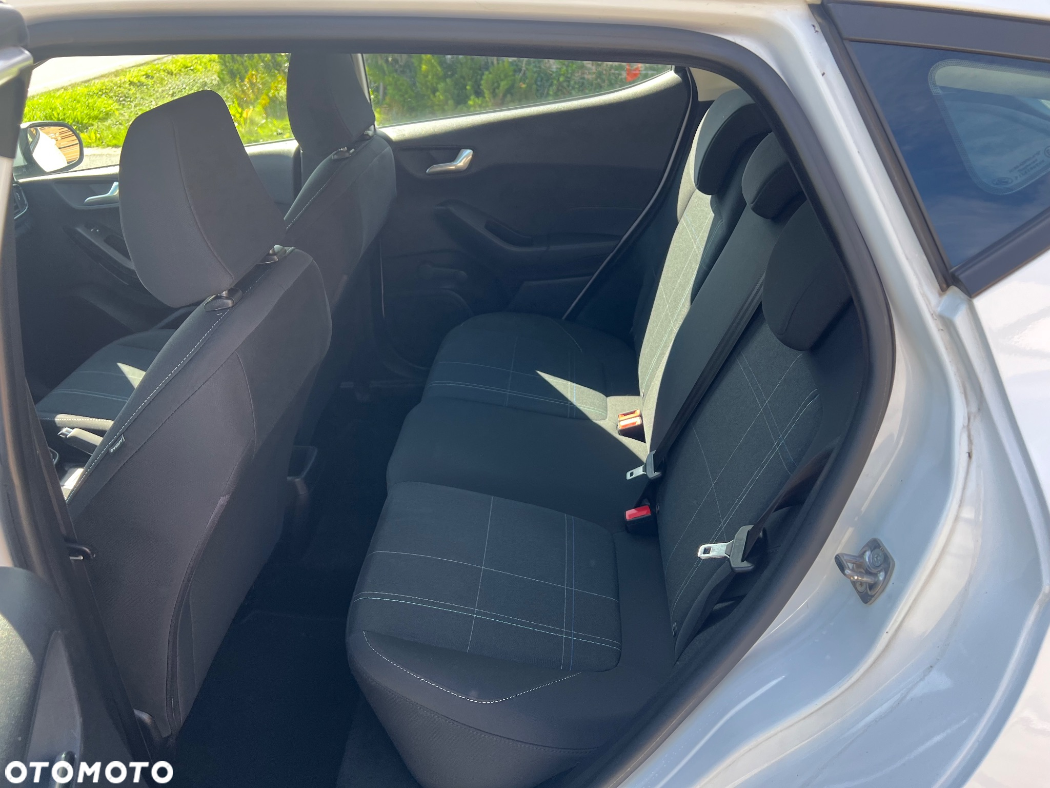 Ford Fiesta 1.1 S&S COOL&CONNECT - 25