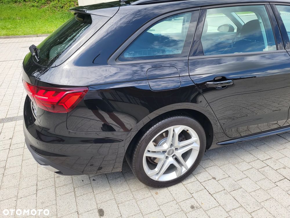 Audi A4 Avant 40 TDI quattro S tronic - 18