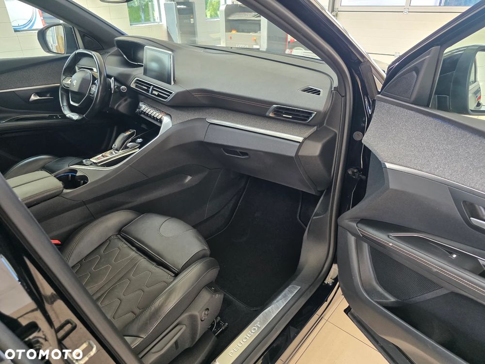 Peugeot 3008 1.5 BlueHDi Allure S&S EAT8 - 21