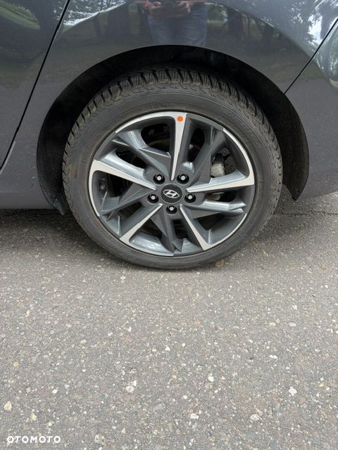 Hyundai i30 1.5 T-GDI 48V Executive - 27