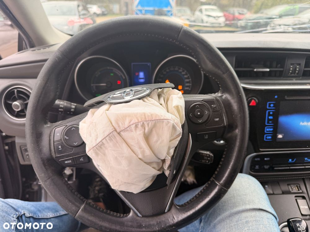 Toyota Auris - 19