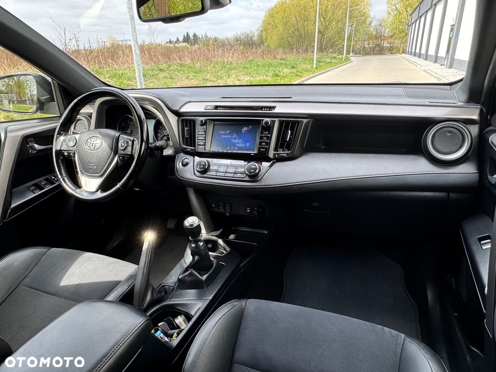 Toyota RAV4 2.0 D-4D 4x2 Start-Stop Executive - 7