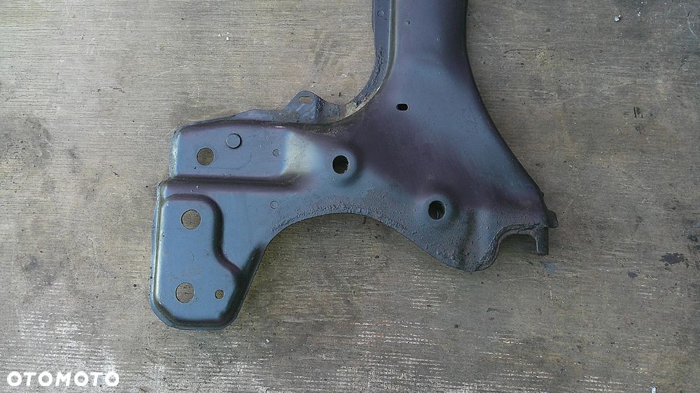 TOYOTA COROLLA E11 KOŁYSKA BELKA - 4