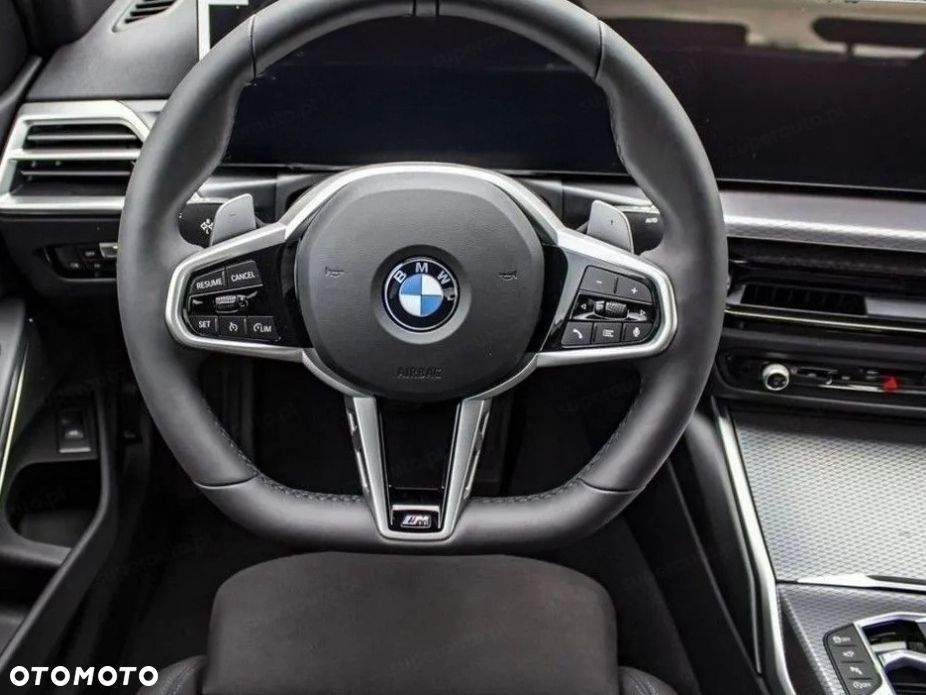 BMW Seria 3 318i M Sport - 11