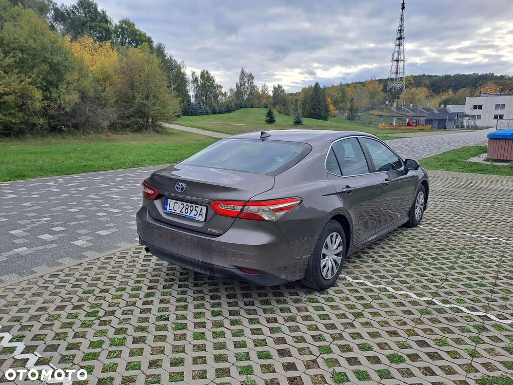 Toyota Camry 2019 photo 3