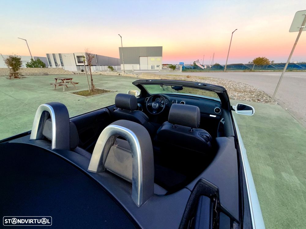 Audi A3 Cabrio 2.0 TDi S-line - 9