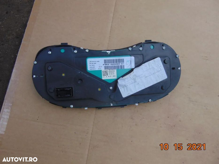Ceasuri Peugeot 307cc 2.0 benzina ceasuri bord dezmembrez 307cc - 2
