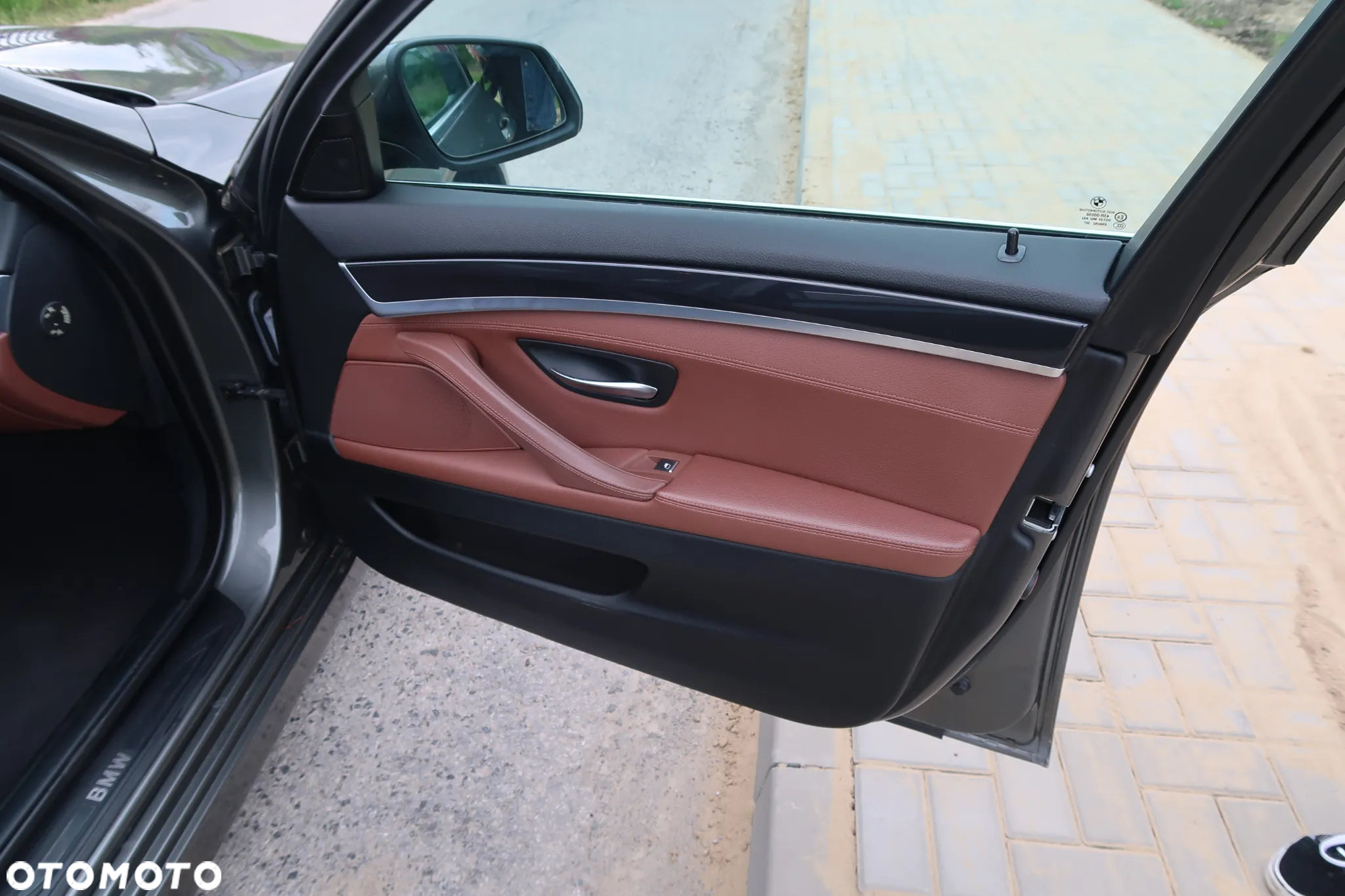 BMW Seria 5 520d Touring - 28