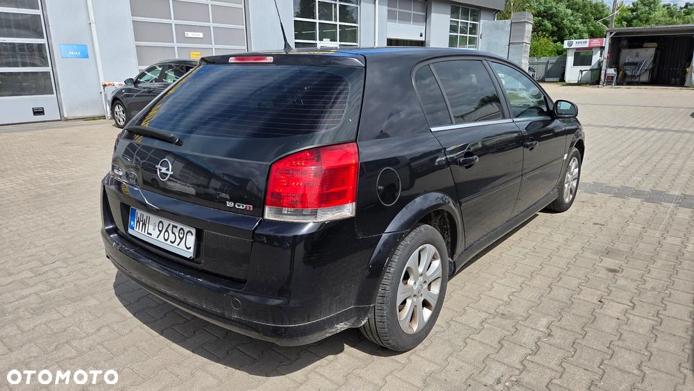 Opel Signum 1.9 CDTI Cosmo - 4