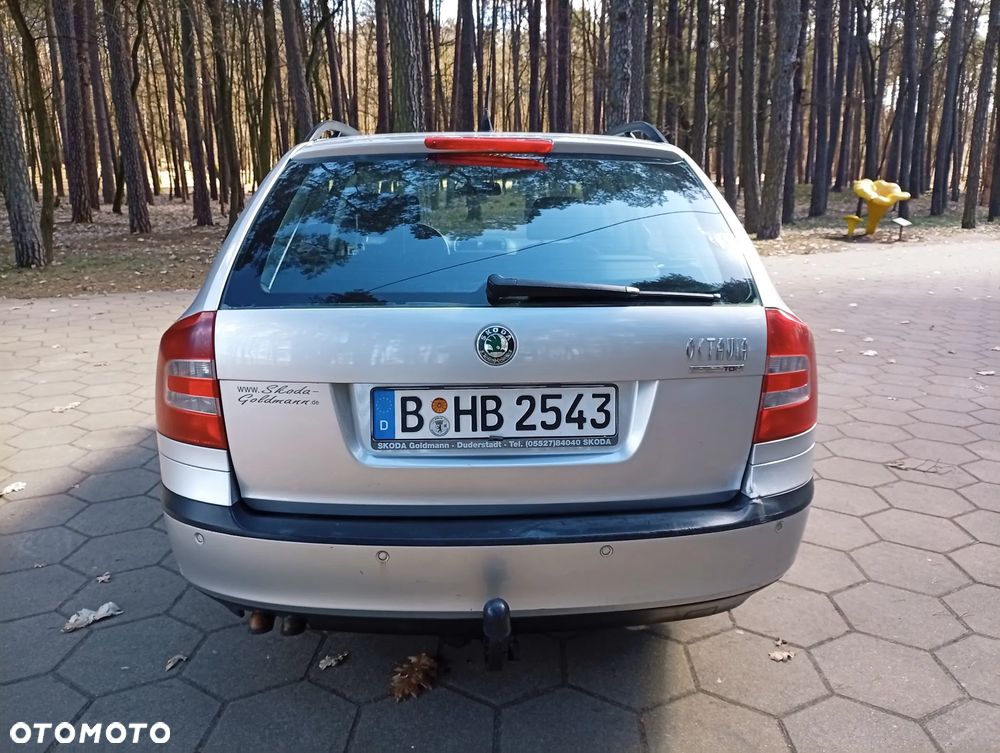Skoda Octavia 2.0 TDI Elegance - 5