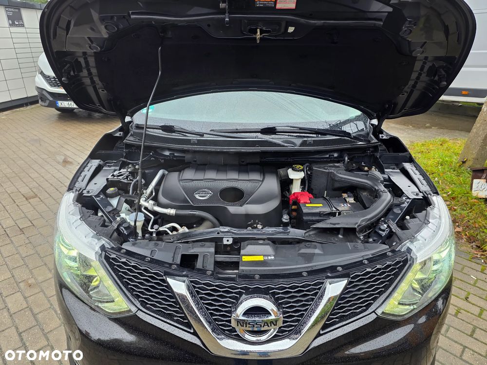 Nissan Qashqai 1.5 dCi N-Connecta - 31