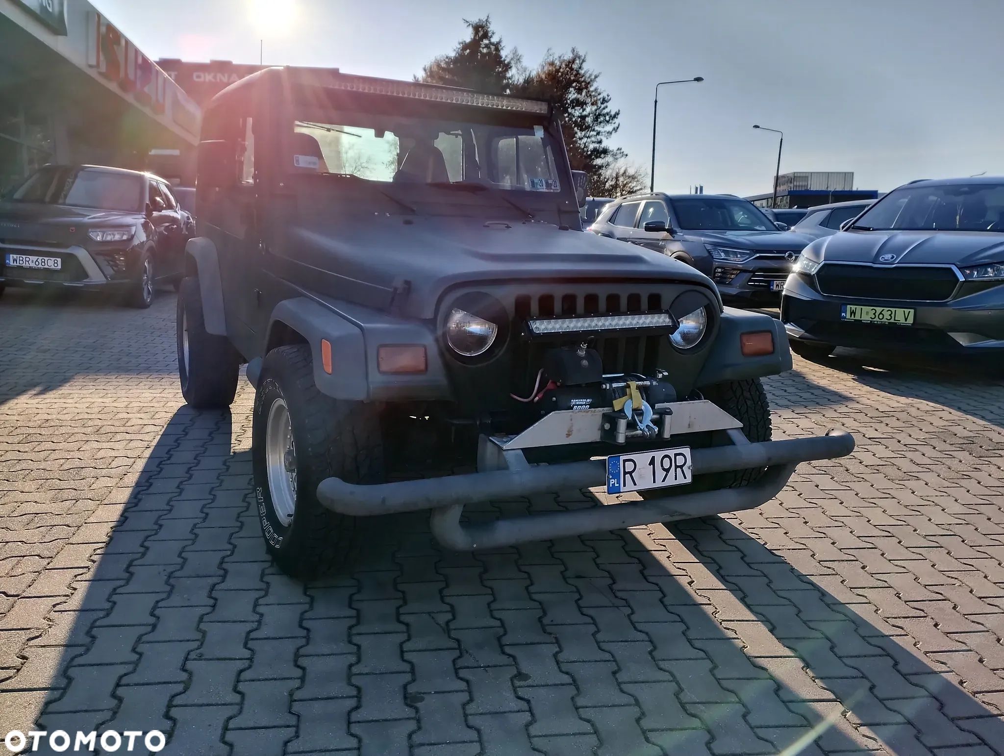 Jeep Wrangler 2.5L - 1
