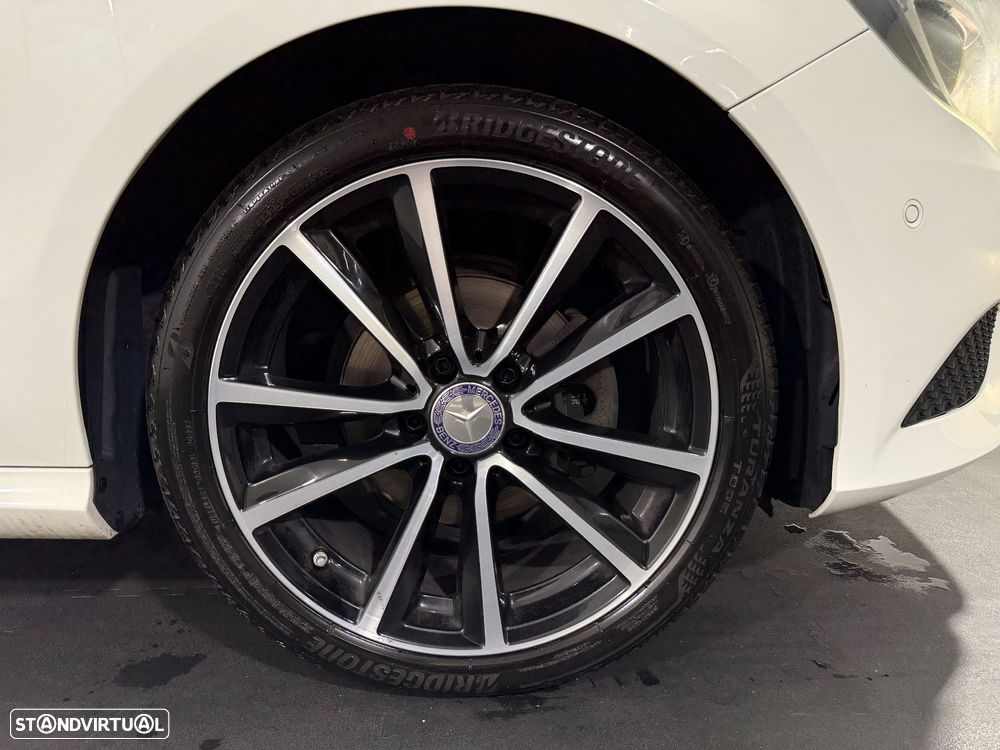 Mercedes-Benz A 180 d Urban Aut. - 33