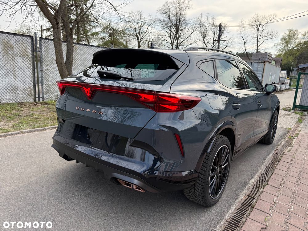 Cupra Formentor 1.5 e-Hybrid DSG VZ - 3