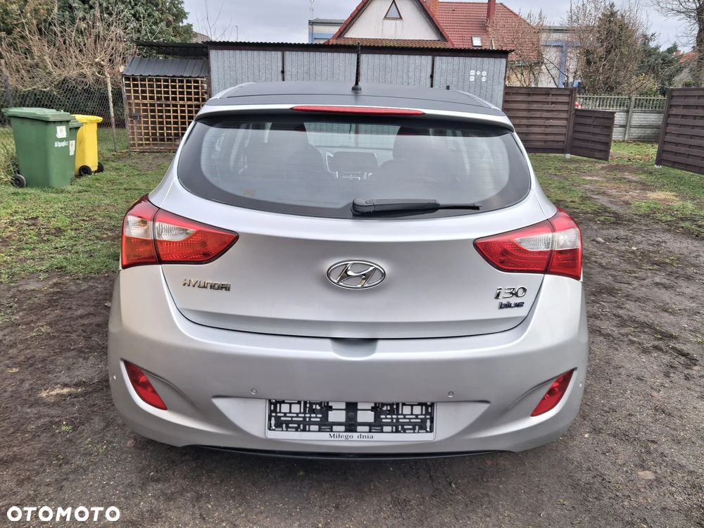 Hyundai i30 1.4 Trend - 8