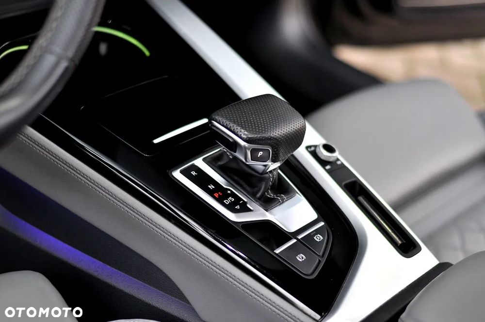 Audi A5 Sportback 40 TDI quattro S tronic S line - 24