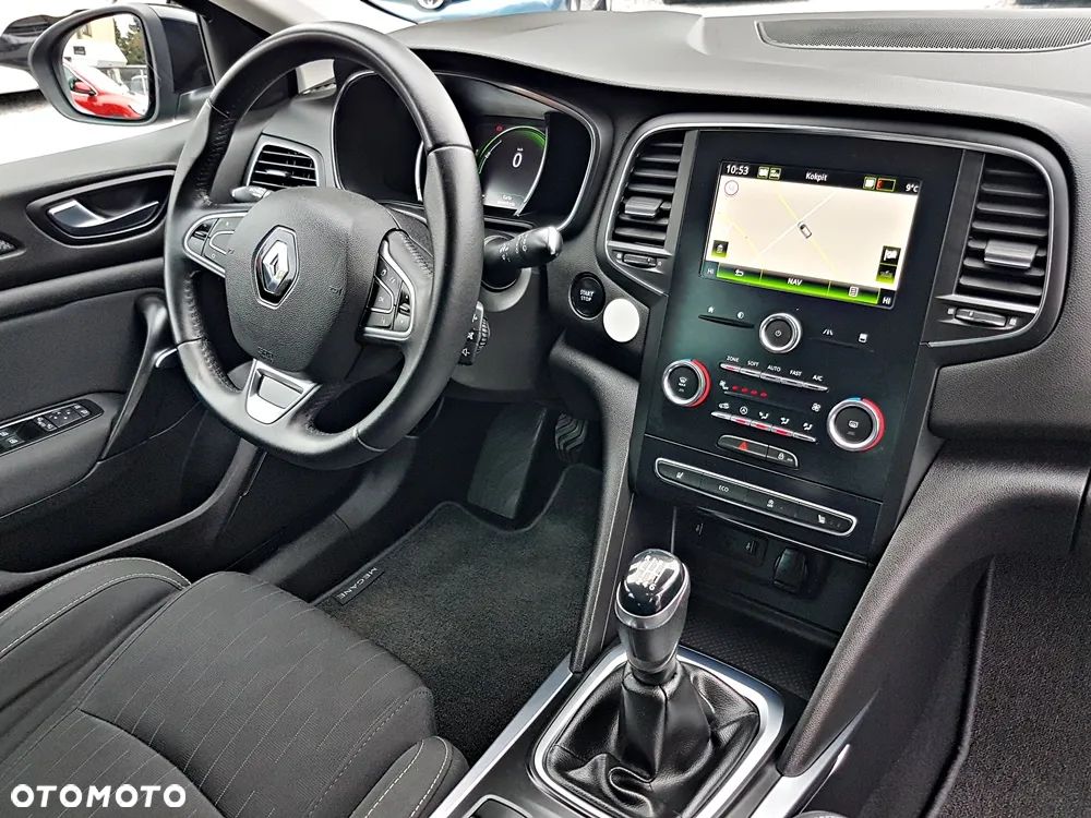 Renault Megane Grandtour TCe 140 GPF LIMITED - 28
