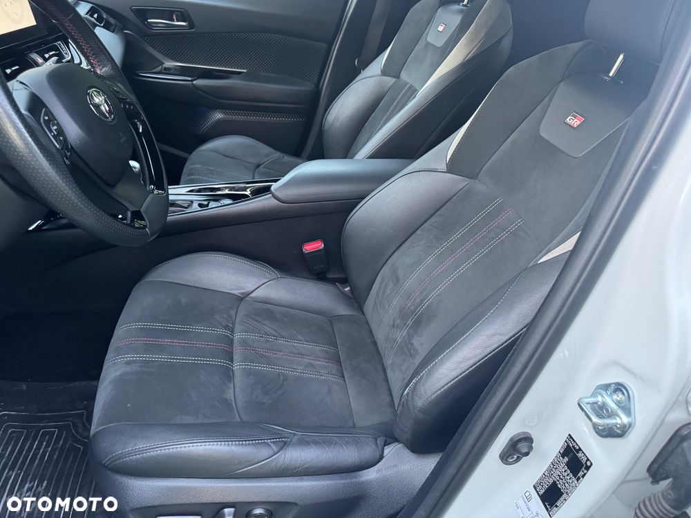 Toyota C-HR 2.0 Hybrid GR Sport - 11