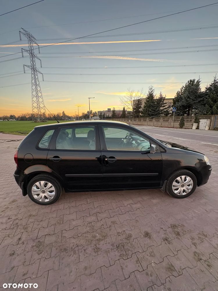Volkswagen Polo - 4